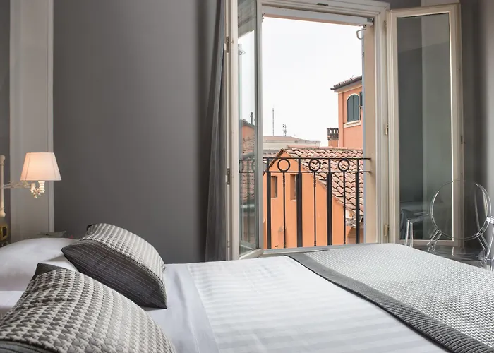 Art Orologio Hotel Bologna