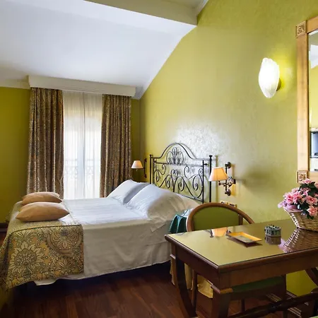 Art Orologio Hotel Boloňa