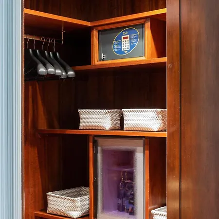 Art Orologio 4* Boloňa