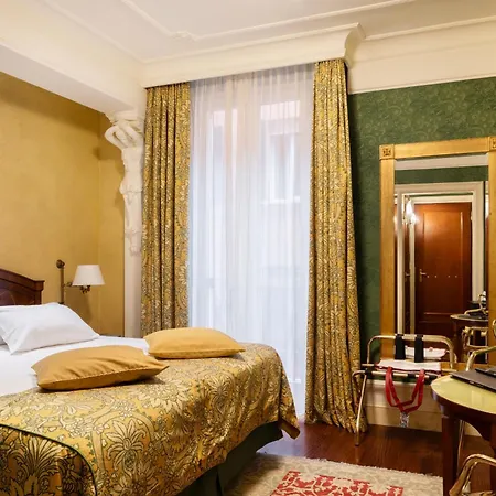 欧若罗吉奥艺术酒店