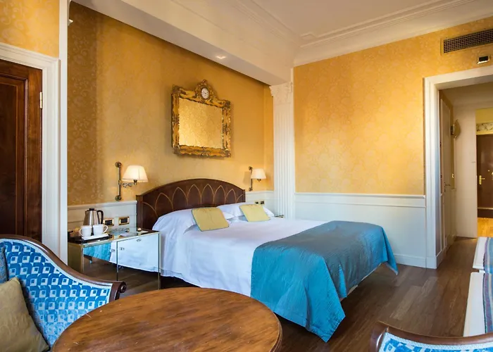 Hotel Art Orologio 4*