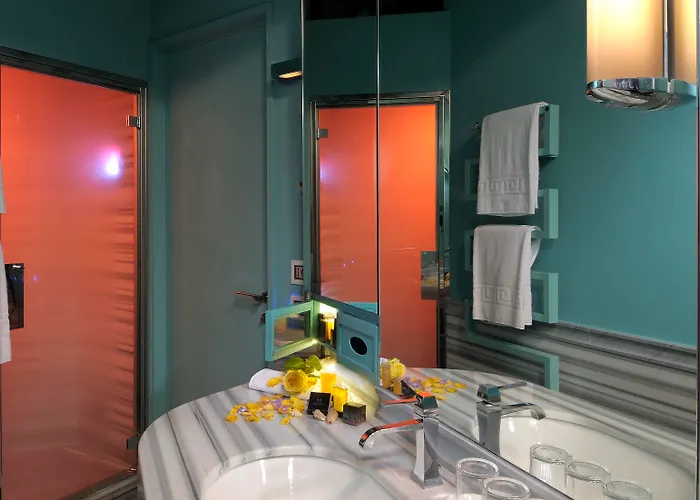 欧若罗吉奥艺术酒店 4*