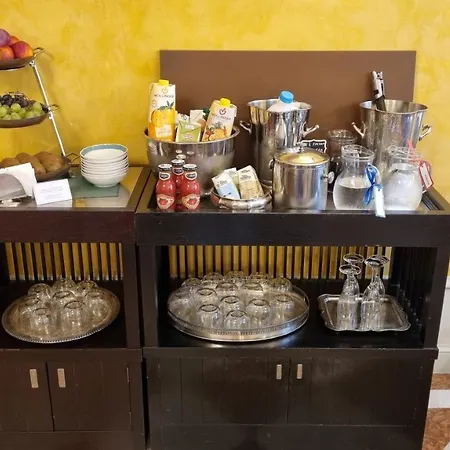 Art Orologio Hotel 4*